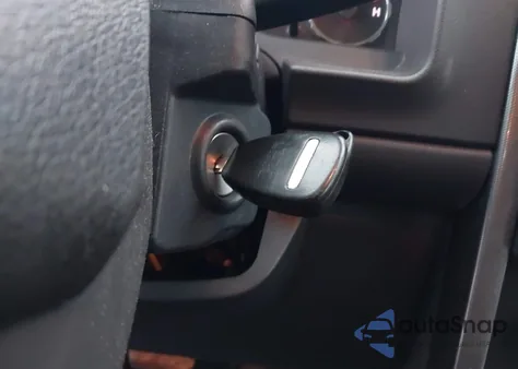 2010 Jeep Liberty Sport из США, поврежденный, VIN 1J4PP2GK9AW160657